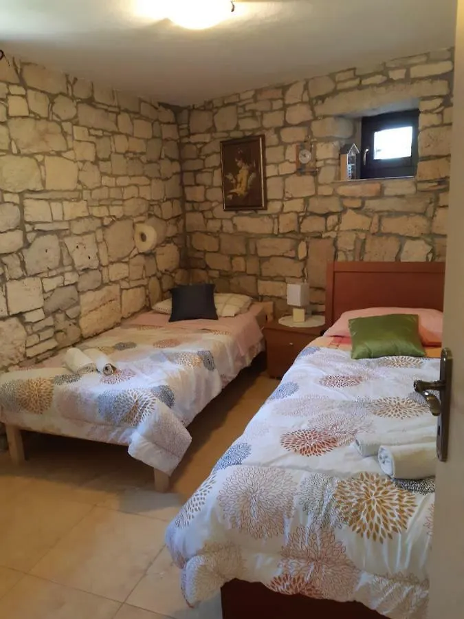 Villa Manovelova Hiza Visnjan